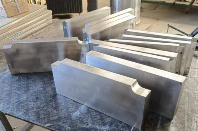 蓟州不锈钢包铅件